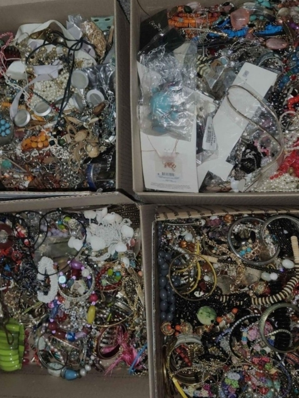 6 pounds jewelry lot costume vintage rings necklaces bracelets earrings pins ran